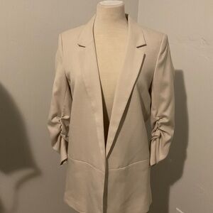 New Women's Cream Blazer